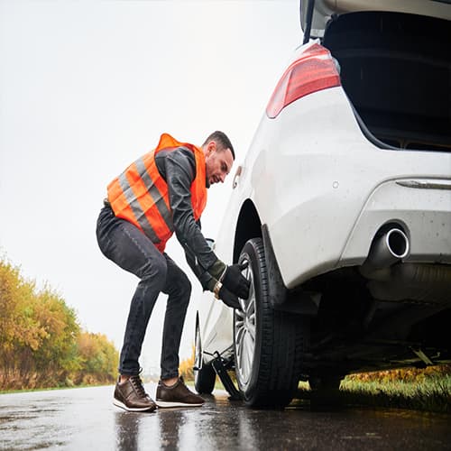 تعویض لاستیک پنچرگیری